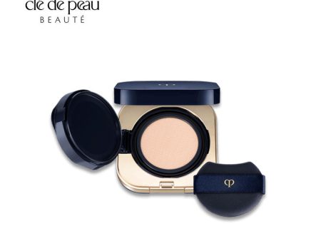 Clé de Peau Beauté Radiant Cushion Foundation Natural Sale