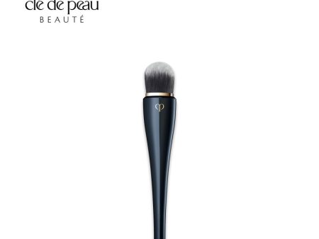 Shiseido Clé de Peau Beauté Makeup Brush (Liquid and Cream Foundation) For Sale